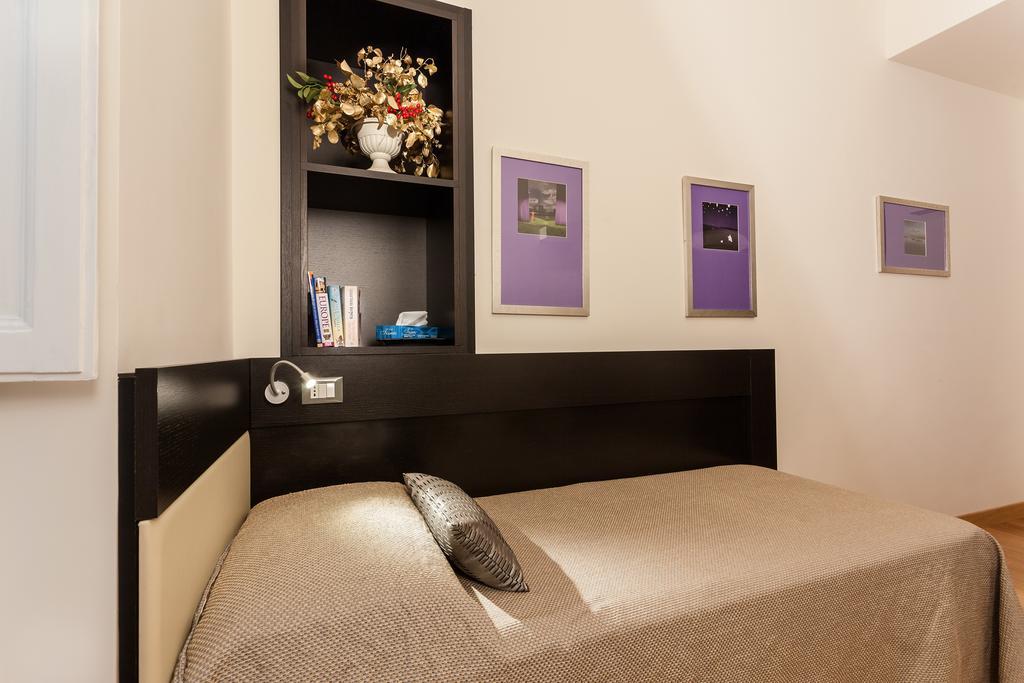 Domus Best Guest House روما الغرفة الصورة