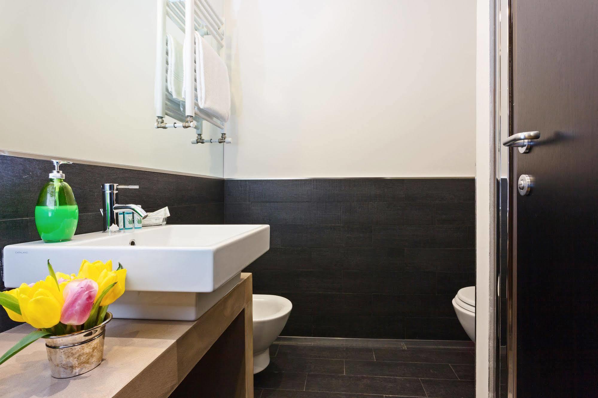 Domus Best Guest House روما المظهر الخارجي الصورة