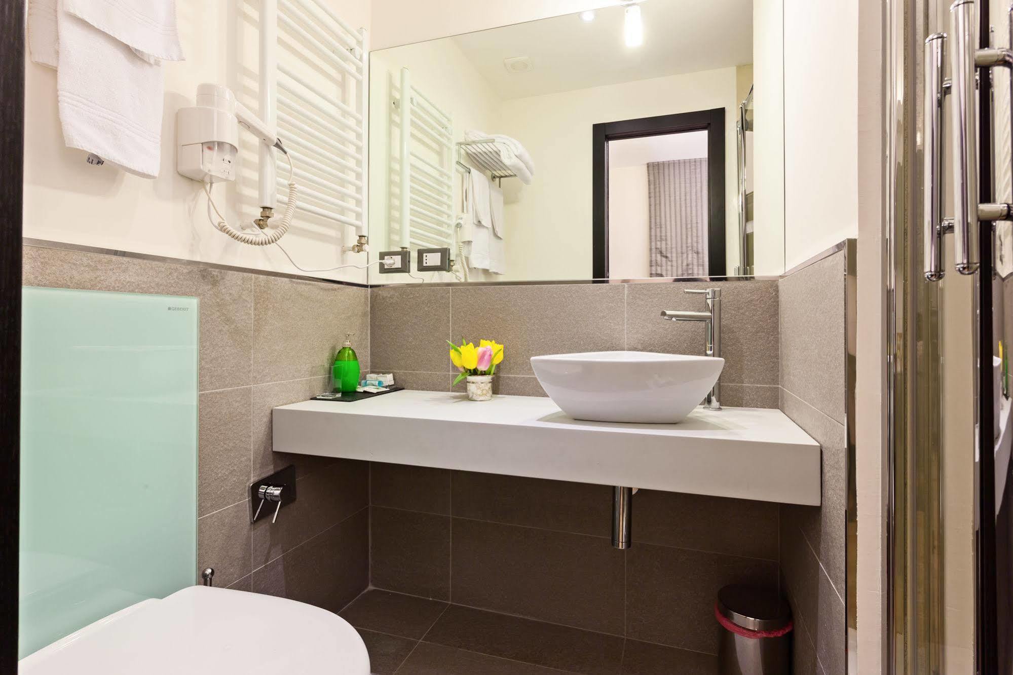 Domus Best Guest House روما المظهر الخارجي الصورة