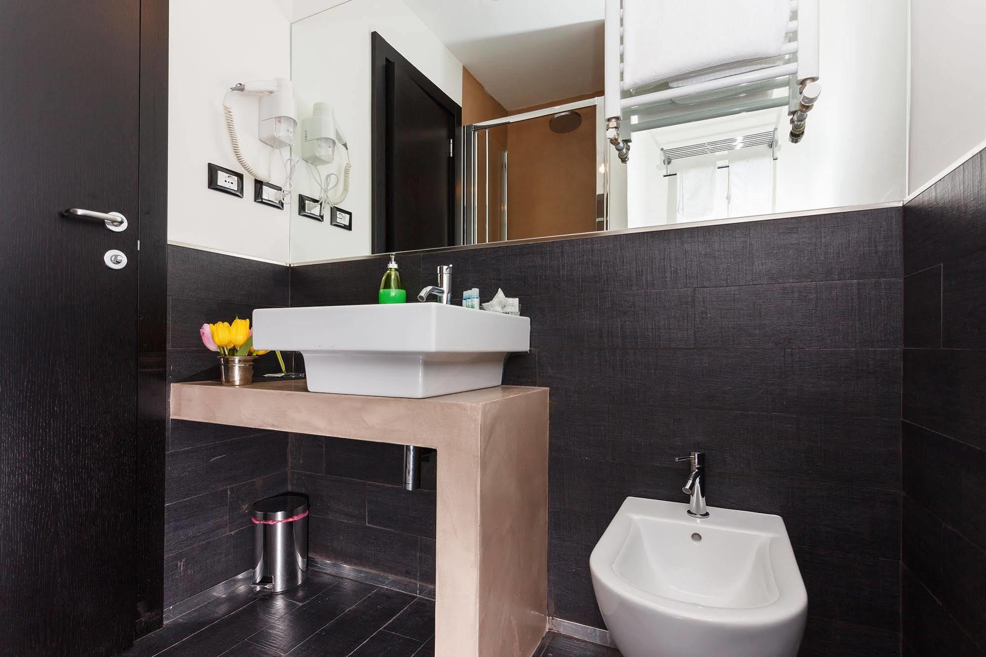 Domus Best Guest House روما المظهر الخارجي الصورة