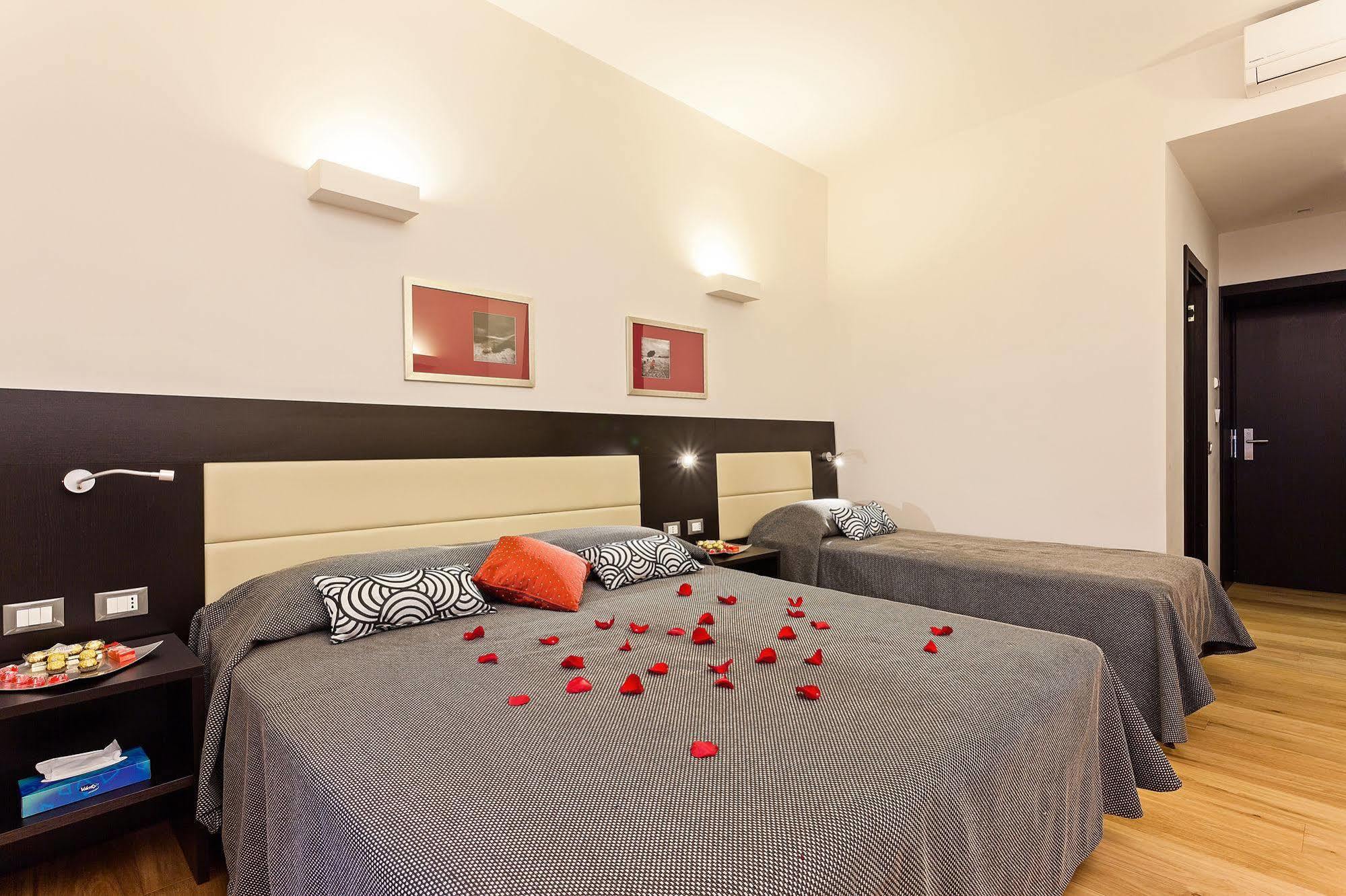 Domus Best Guest House روما المظهر الخارجي الصورة