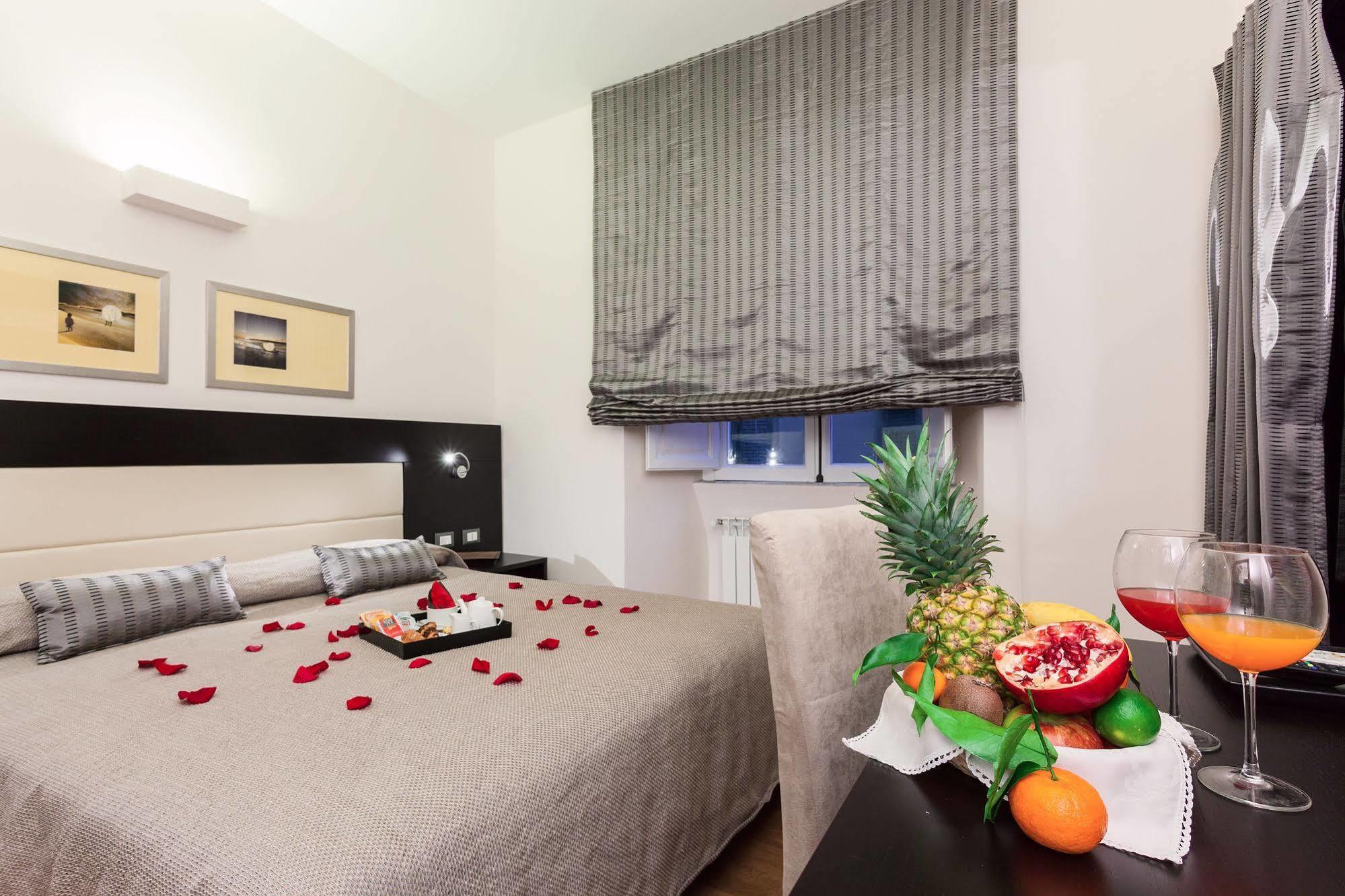 Domus Best Guest House روما المظهر الخارجي الصورة